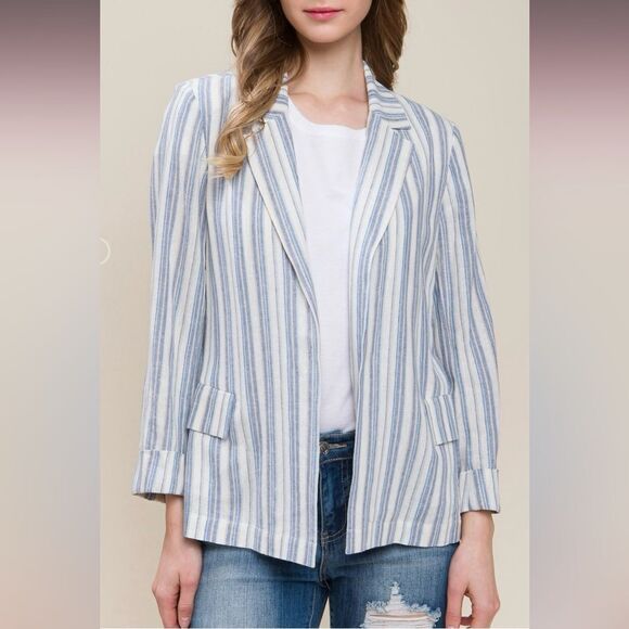 26 Fabulous Linen Stripe Roll-Sleeve Blazer - Picture 2 of 4
